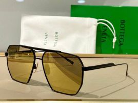 Picture of Bottega Veneta Sunglasses _SKUfw43944005fw